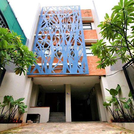 Bale Resident Hostel Jakarta Buitenkant foto