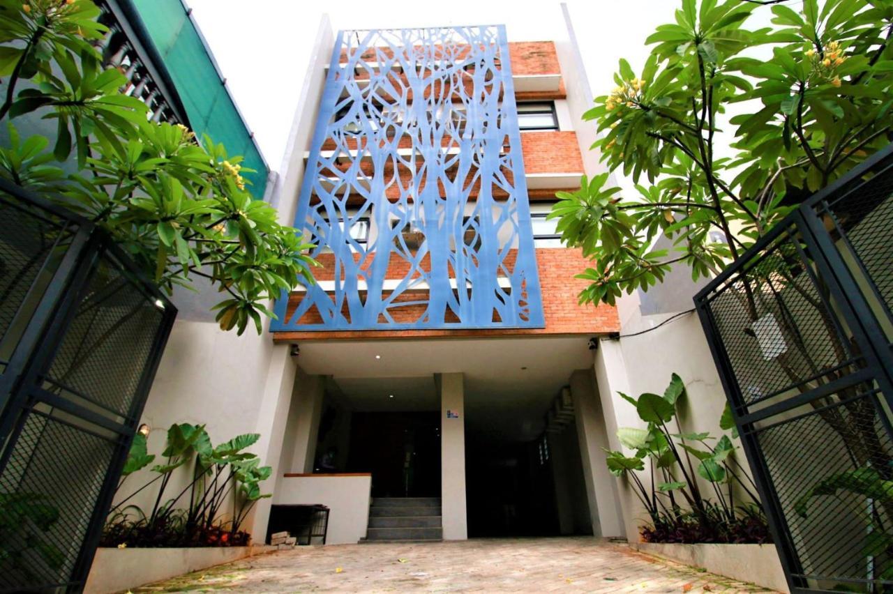 Bale Resident Hostel Jakarta Buitenkant foto