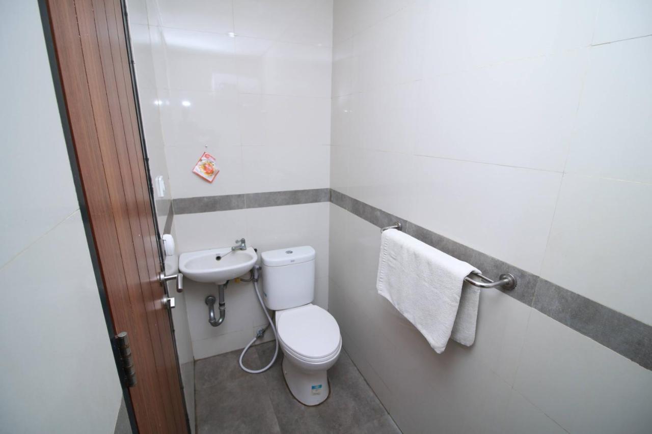 Bale Resident Hostel Jakarta Buitenkant foto